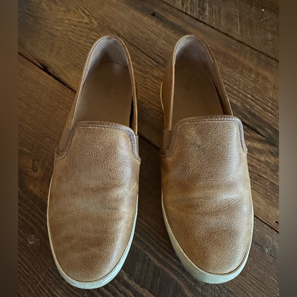 Frye Dylan Leather Slip-On Shoes size 9.5